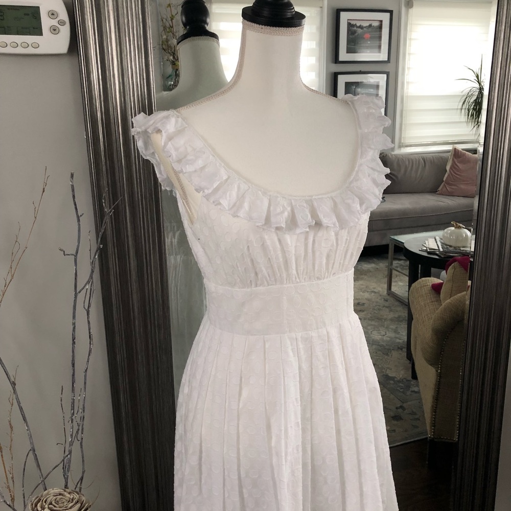 Dress - Picture 3 of 7